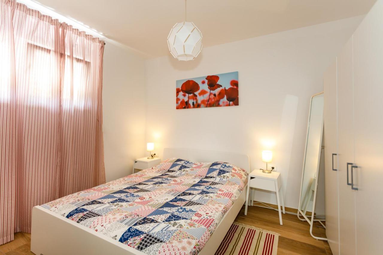 Golden Island Apartments Krk Town Luaran gambar