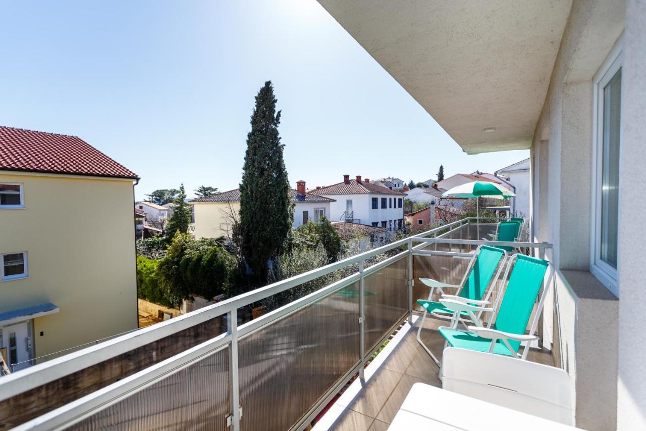 Golden Island Apartments Krk Town Luaran gambar