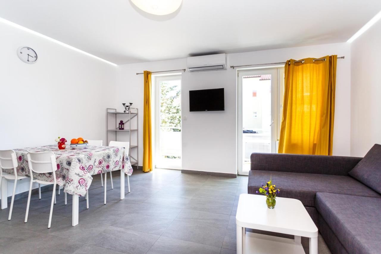 Golden Island Apartments Krk Town Luaran gambar