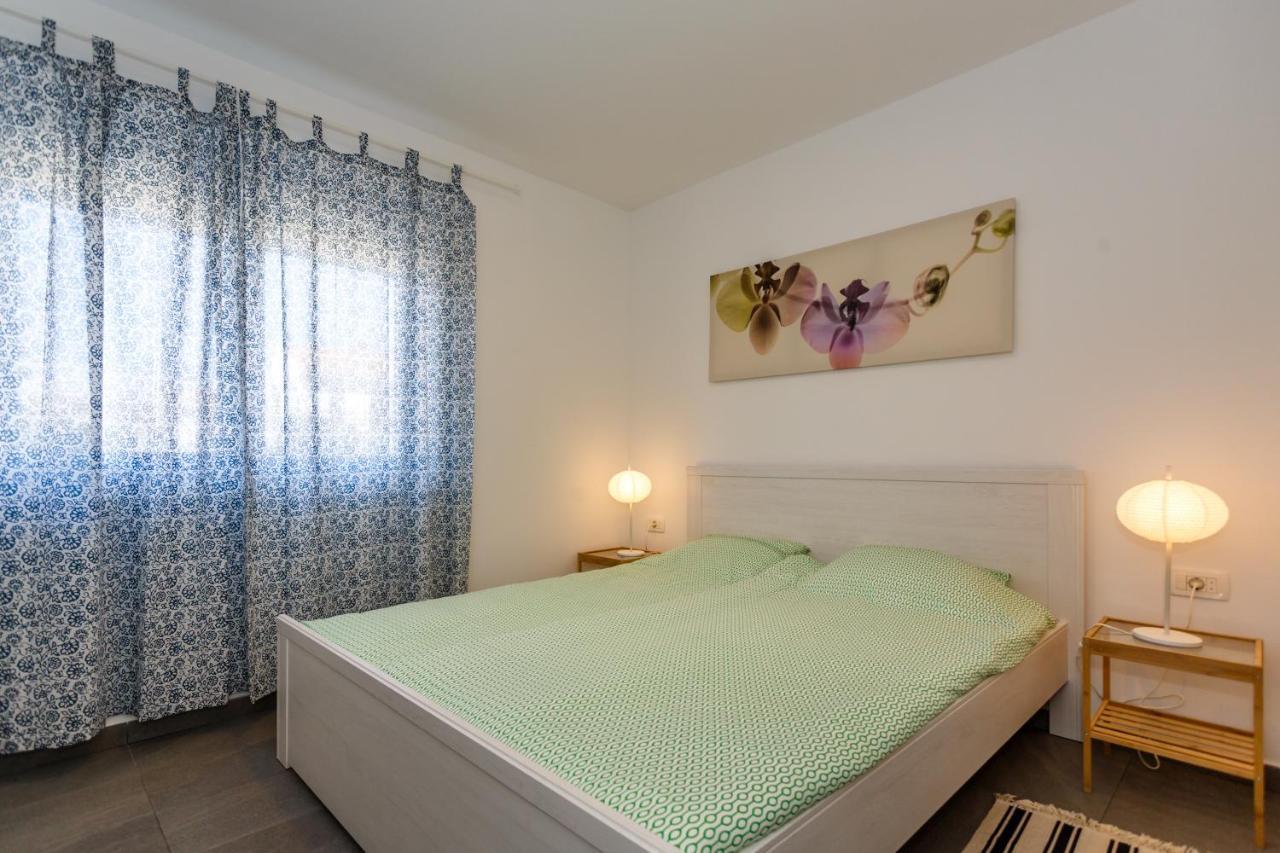 Golden Island Apartments Krk Town Luaran gambar