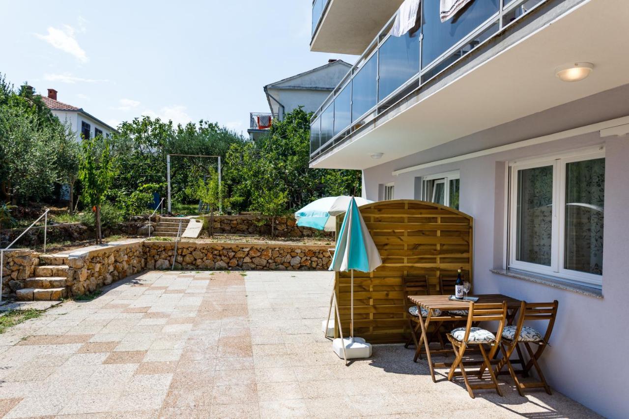Golden Island Apartments Krk Town Luaran gambar
