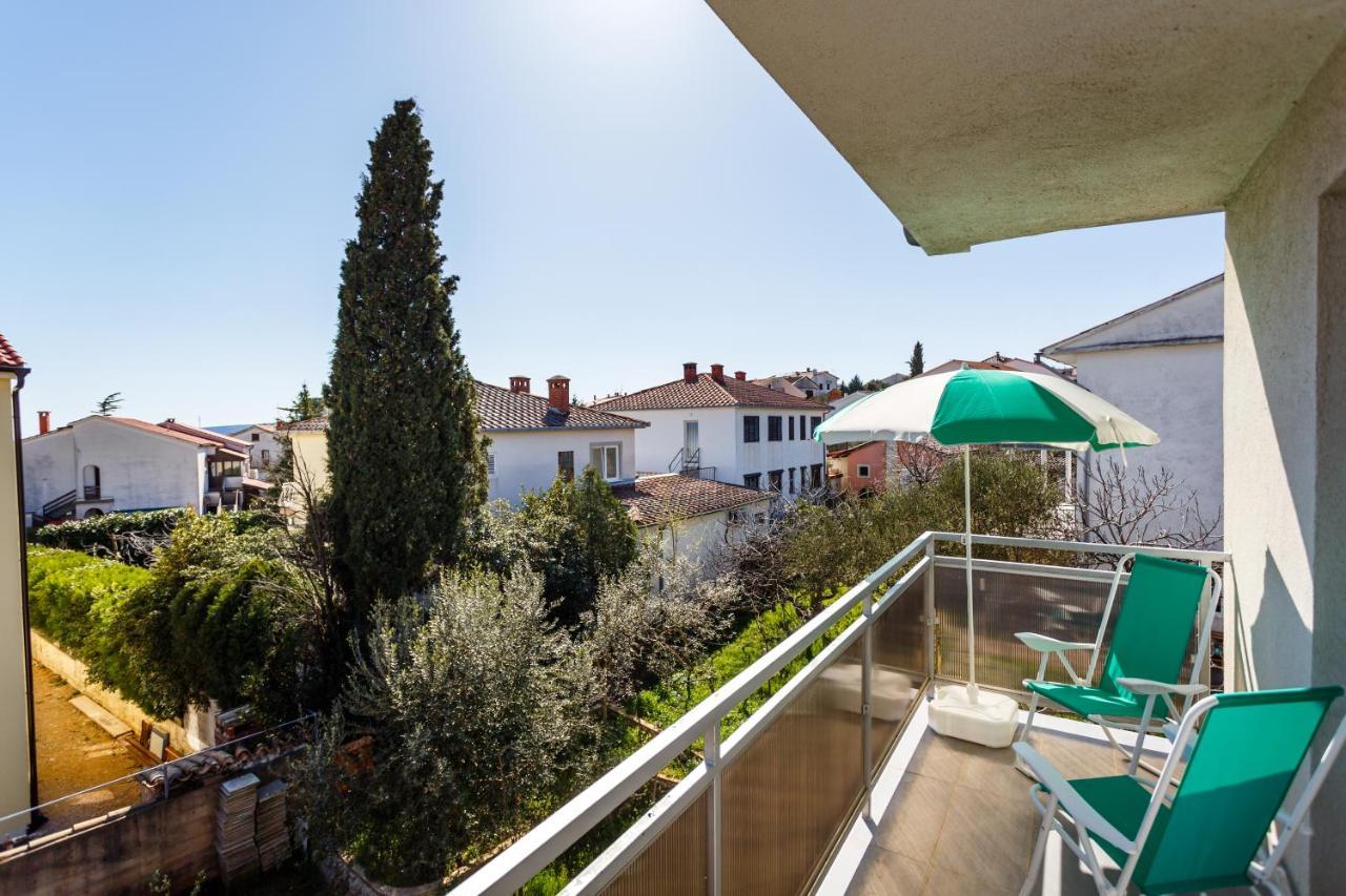 Golden Island Apartments Krk Town Luaran gambar