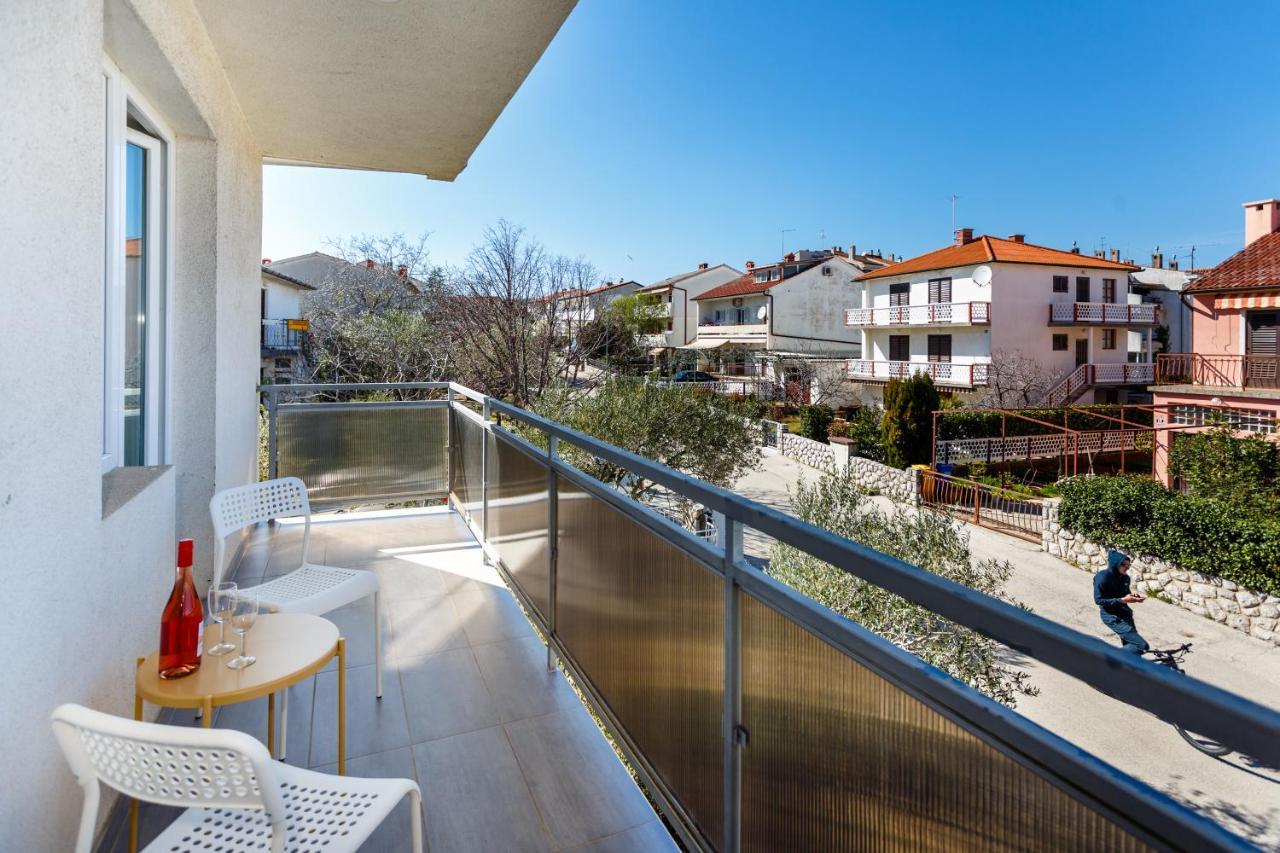 Golden Island Apartments Krk Town Luaran gambar