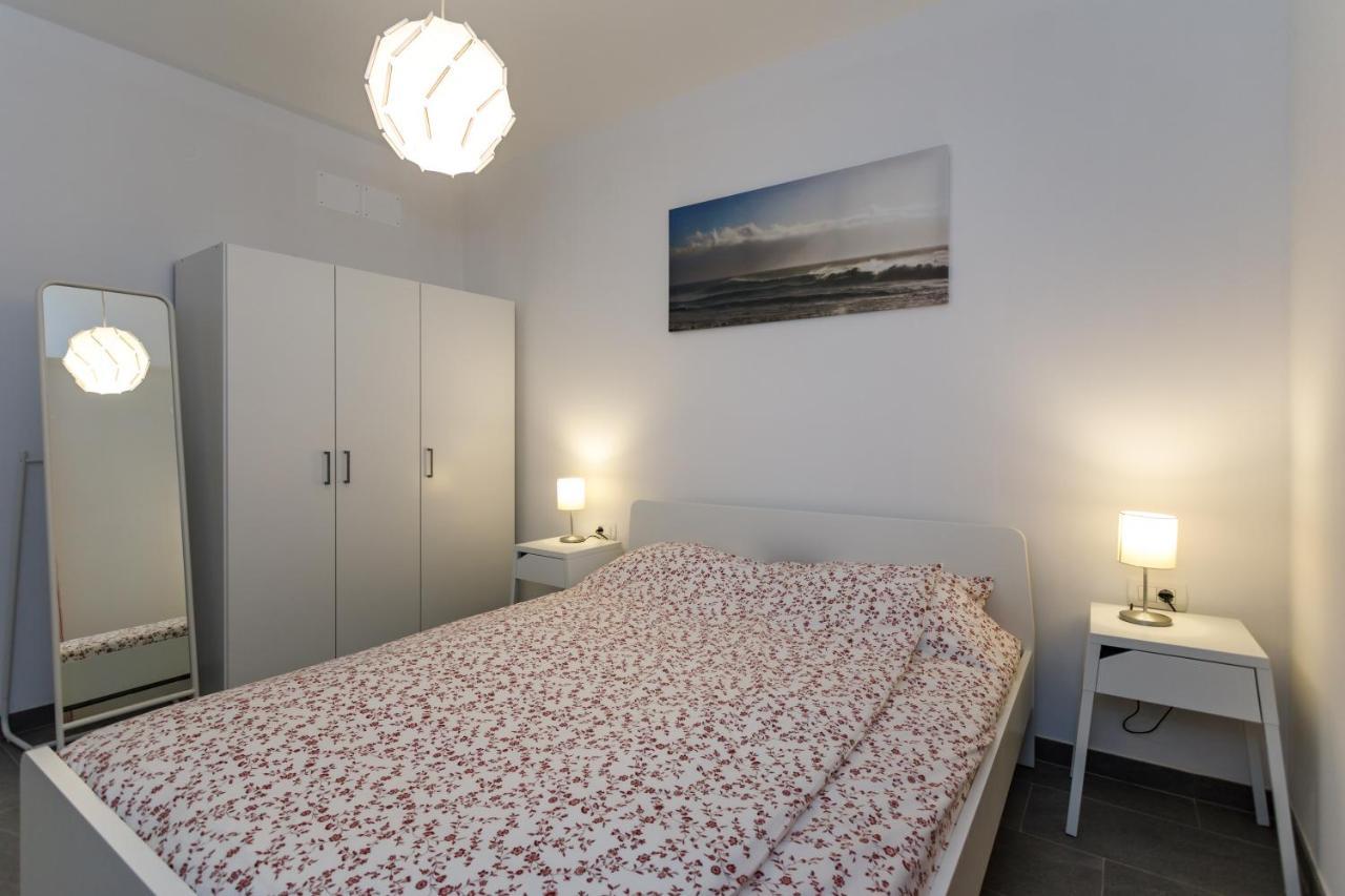 Golden Island Apartments Krk Town Luaran gambar